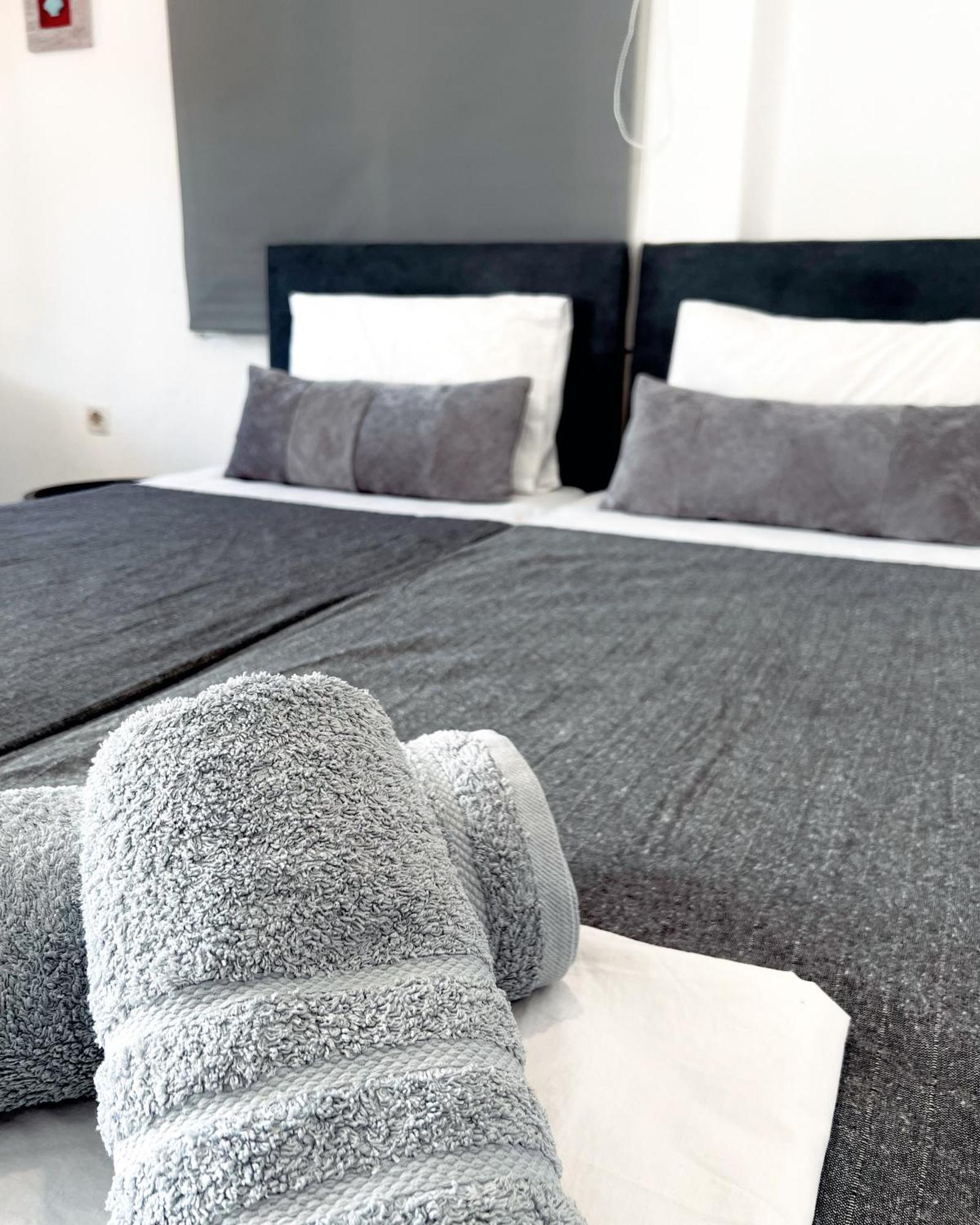Litsa_House Apartment Skiathos Town Bagian luar foto